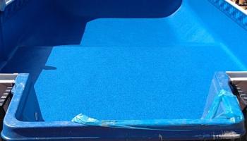 Liner in waiting on water